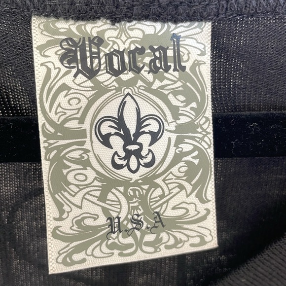 BLACK PULLOVER WITH SPARKLE V-NECK - Picture 6 of 8